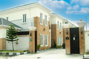 Mannda Villa Apartments